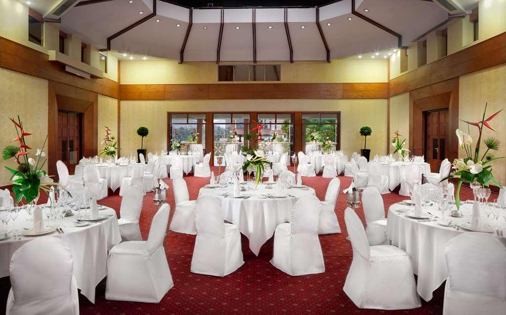 Hilton Yaounde Hotel Facilități foto
