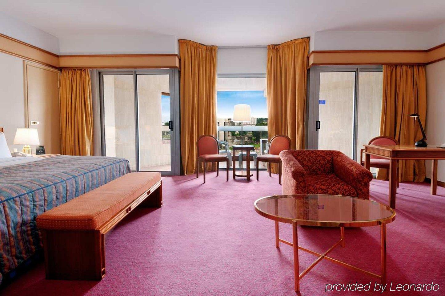 Hilton Yaounde Hotel Cameră foto